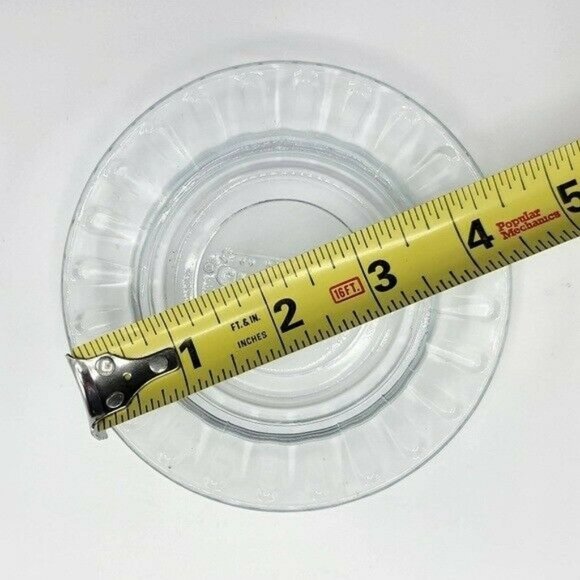 Vintage Harrah's Casino Ashtray Hotel Motel Embossed Logo Clear Glass 4.5" Round - Picture 5 of 6